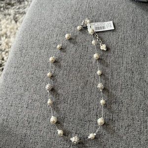 White House black market necklace